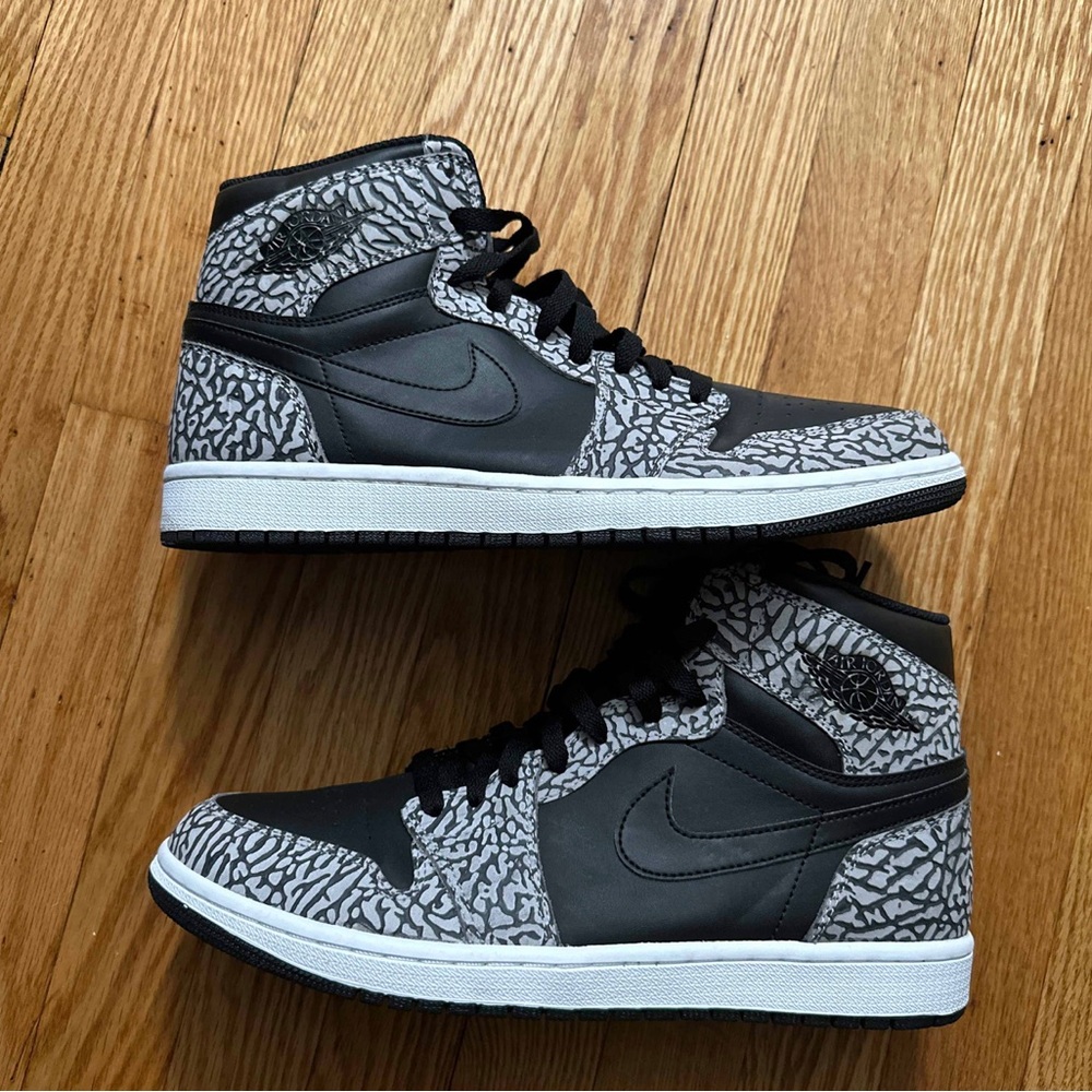 Air Jordan High “Black Elephant”